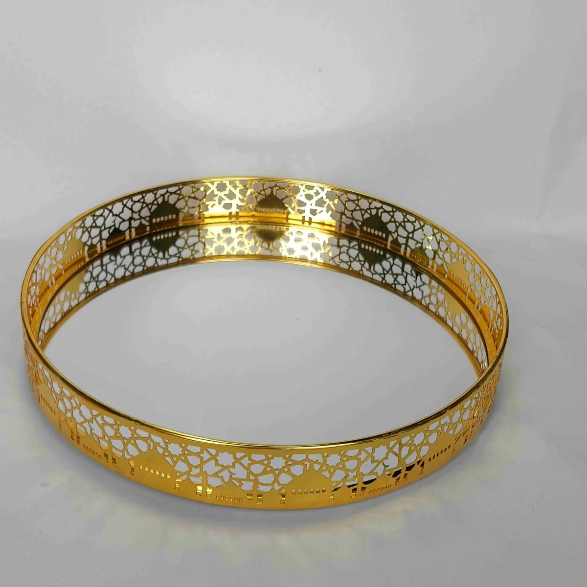 EID Golden Mirror Round Serving Tray 48pcs