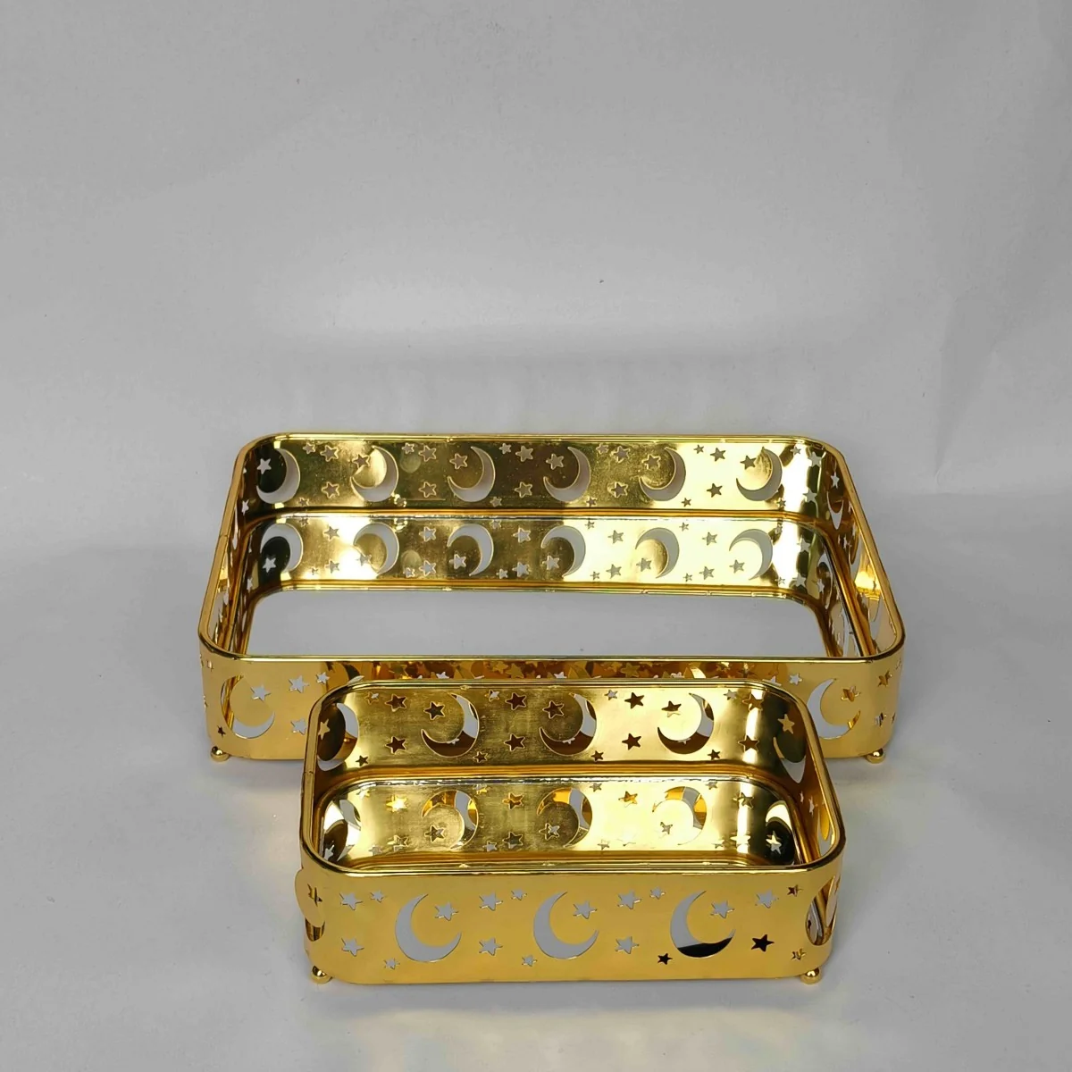 EID Golden Mirror Rectangle Serving Tray 48pcs