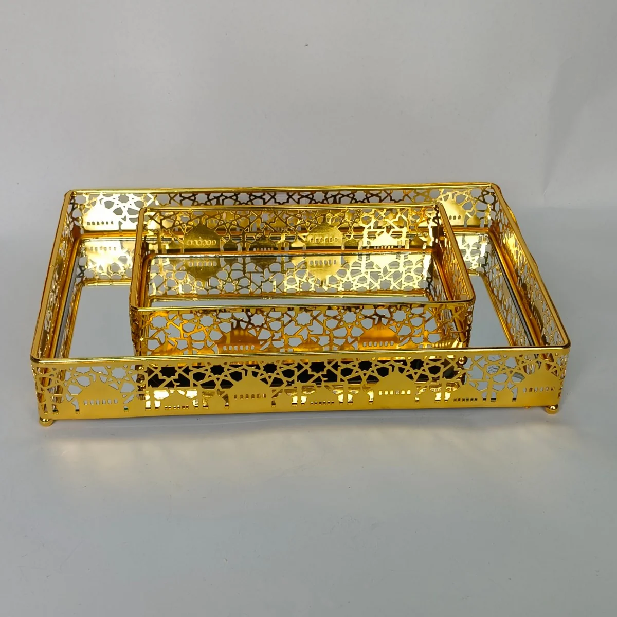 EID Golden Mirror Rectangle Serving Tray 60pcs — detail